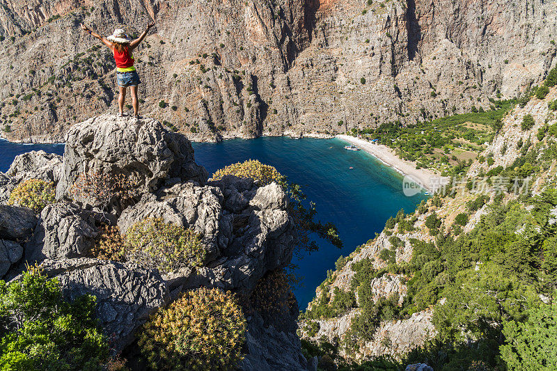 来自Oludeniz的蝴蝶谷。Fethiye /土耳其。